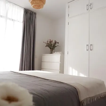 Palmeras 아파트 바하마르